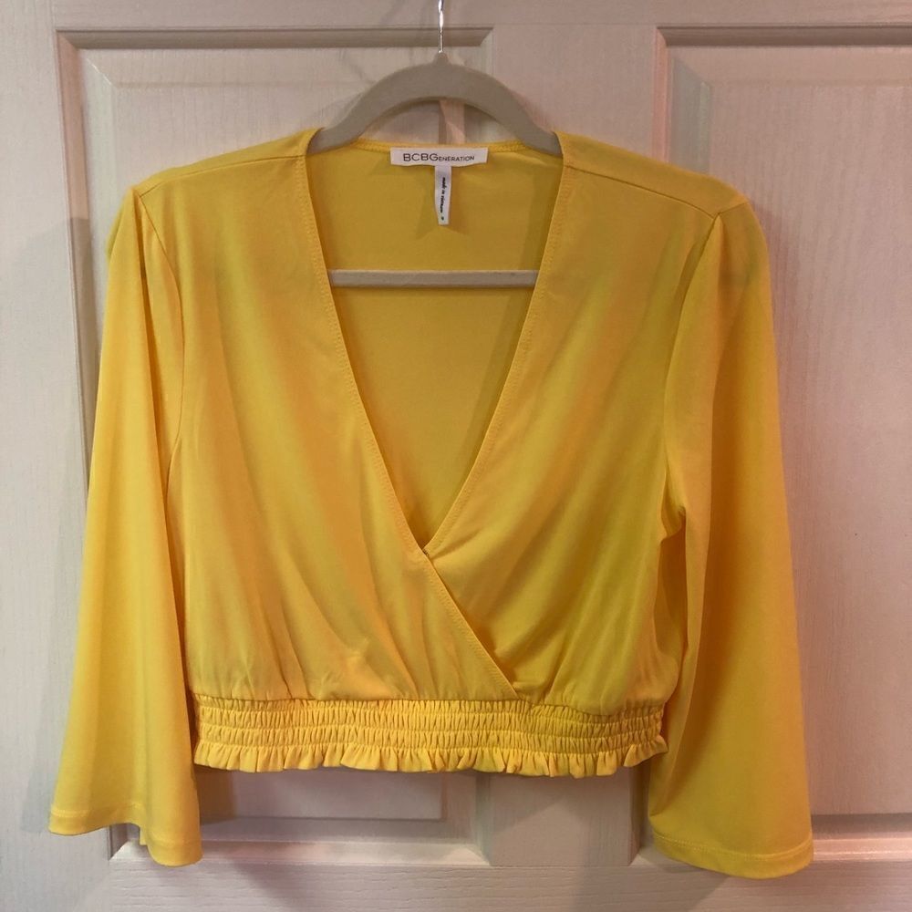 BCBGeneration crop top